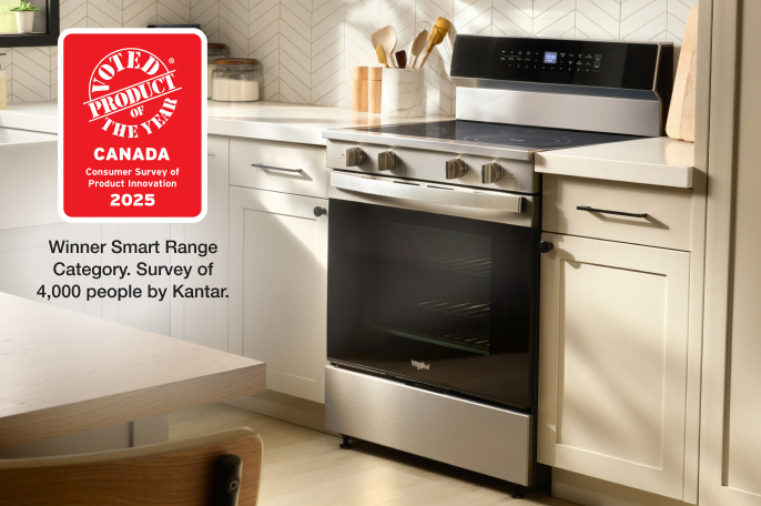 A Whirlpool® 30-inch Smart Electric Range with WipeClean™ Coating A Whirlpool® 30-inch Smart Electric Range with WipeClean™ Coating