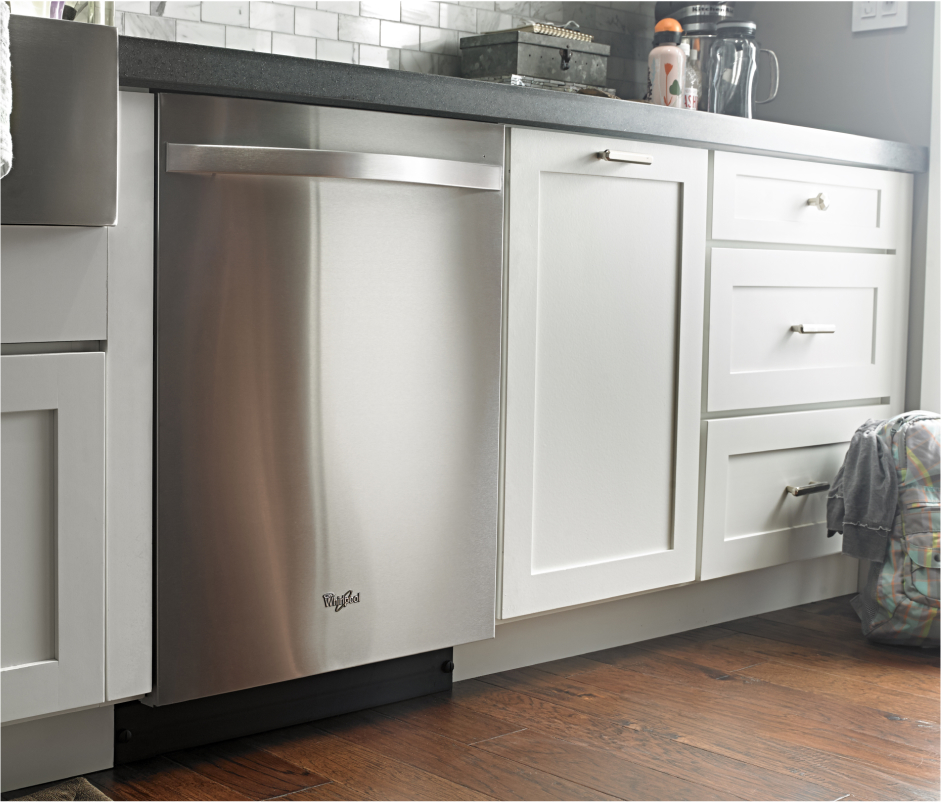 stainless steel dishwasher with front bar