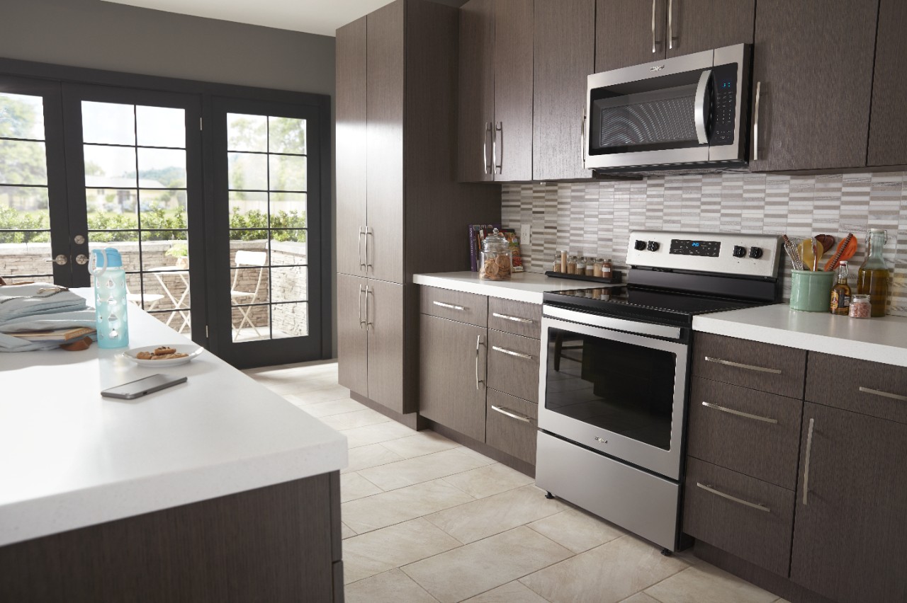 Modern kitchen with Range and microwave