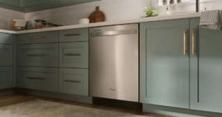 Whirlpool Built In dishwasher