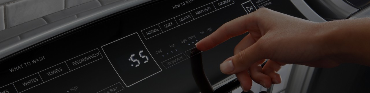 Explore Whirlpool® top-load laundry features