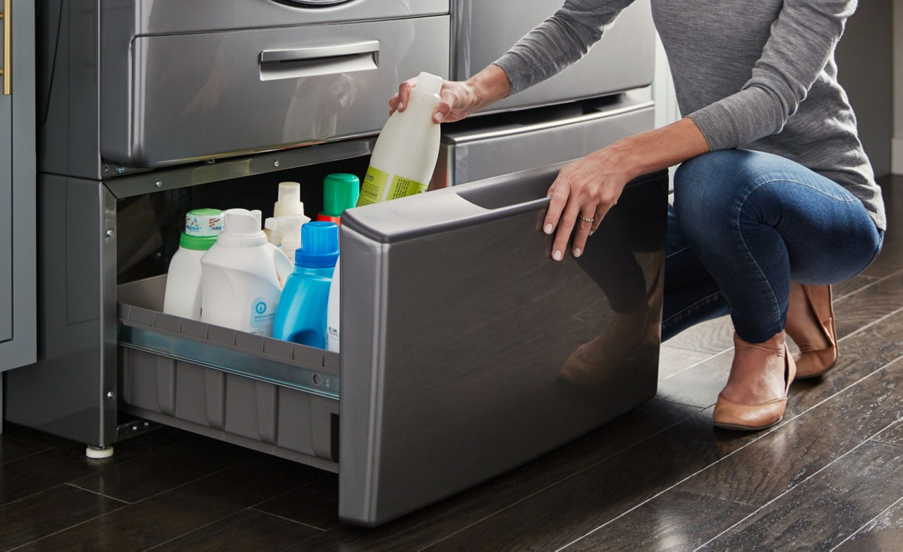 Laundry pedestals for a comfortable height