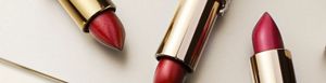 How to remove outlet lipstick from clothes
