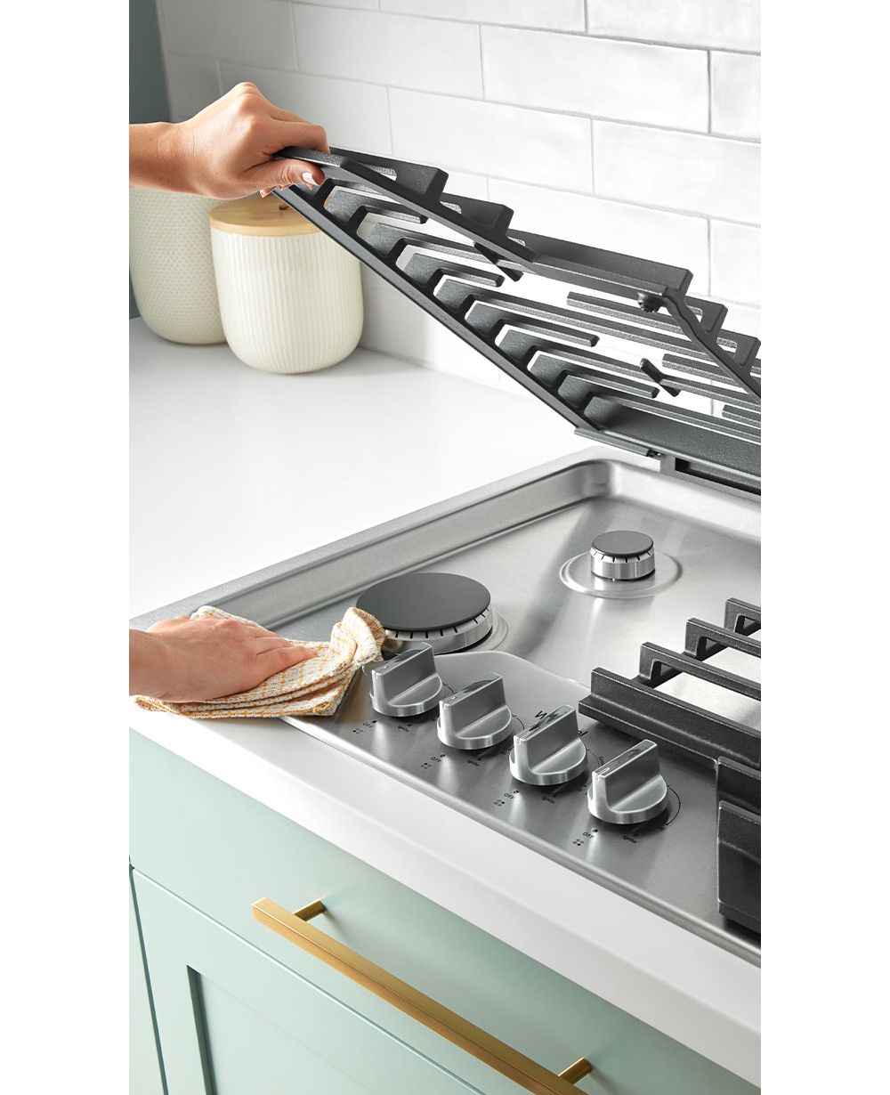 Gas cooktop options with easy lift up grates make cleanup a snap.