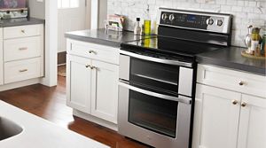 Guide to the Best Whirlpool® Electric & Gas Ranges in 2026 | Whirlpool